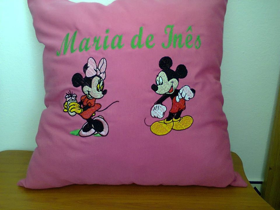 Bordados por Encomenda